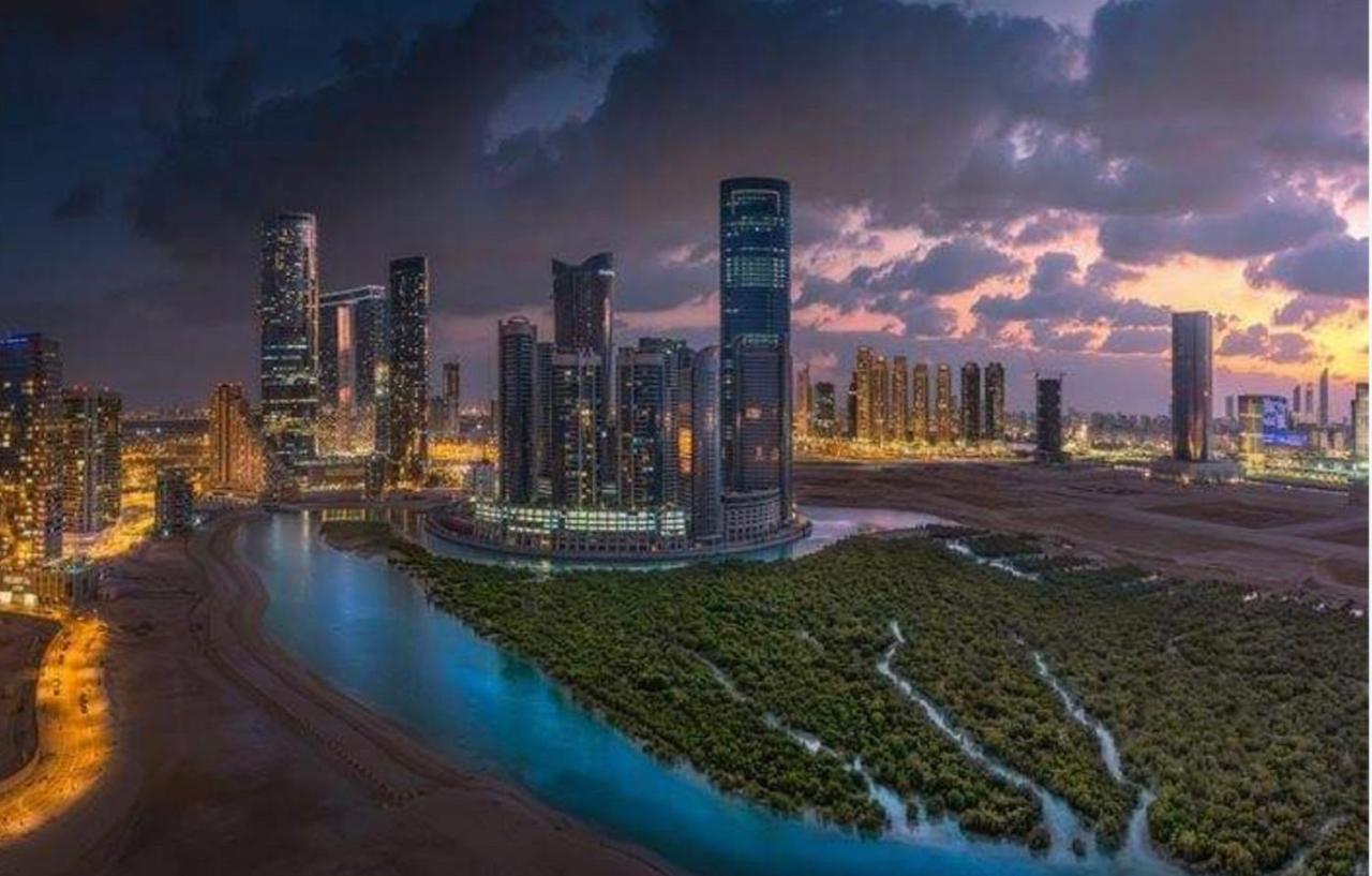 Abu Dhabi Cozy Mangrove View, Seaview 1 Bedroom 1 Partition Apartment Not Hotel Buitenkant foto